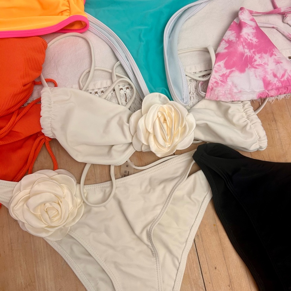Colorful Bikini Bundle - Picture 3 of 6